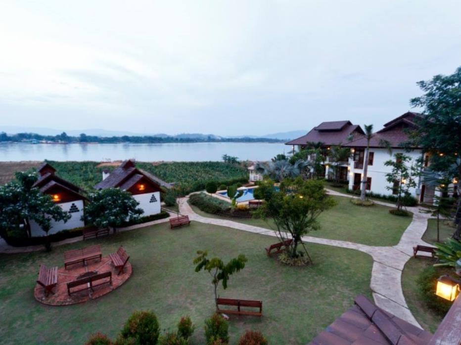 Отель Gin'S Maekhong View Чиангсен Экстерьер фото