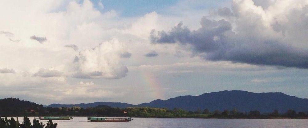 Отель Gin'S Maekhong View Чиангсен Экстерьер фото